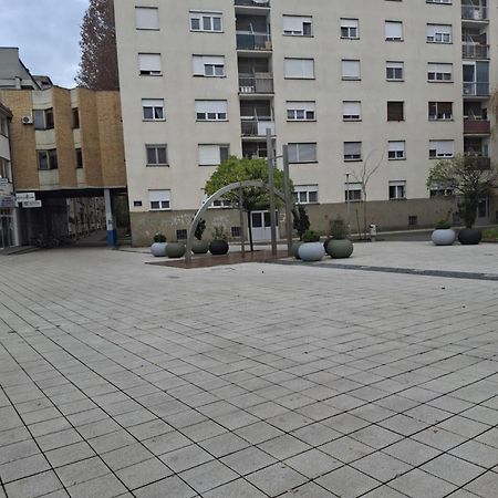 Apartman Centros オシエク エクステリア 写真