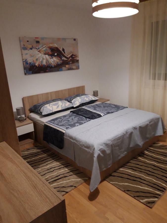 Apartman Centros オシエク エクステリア 写真